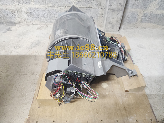Sirona 西诺德301040切削瓷块MC XL 铣床带Mill炉和吸系统